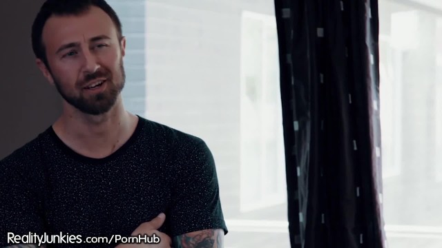 Realityjunkies Busty Step-sister Lena Paul Spied On By Bro