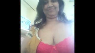 Indian Aunty Showing Huge Breast Opening Blouse